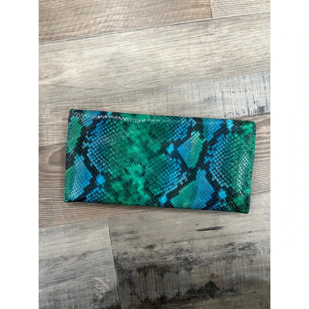 Banana Republic Green Blue Snakeskin Embossed Evening Clutch Bag Magnetic Snap